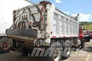 Mack RD688S Lemiesze i pługi śnieżne