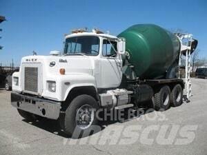 Mack RS686LS Inne