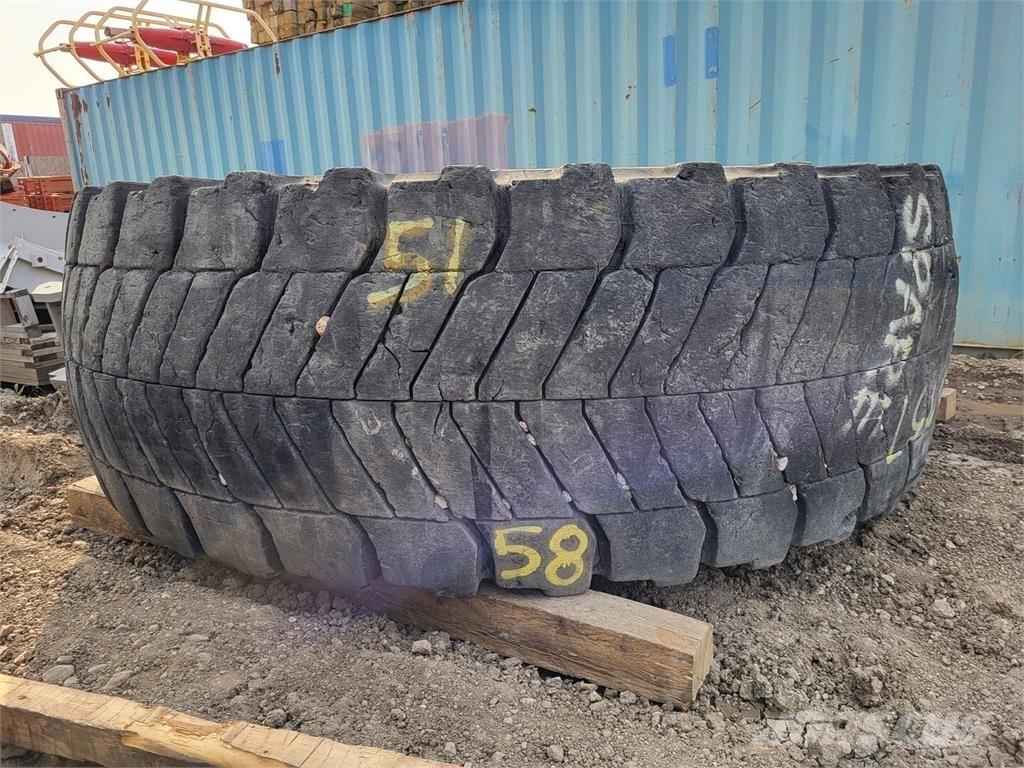 Bridgestone VREV Opony, koła i felgi