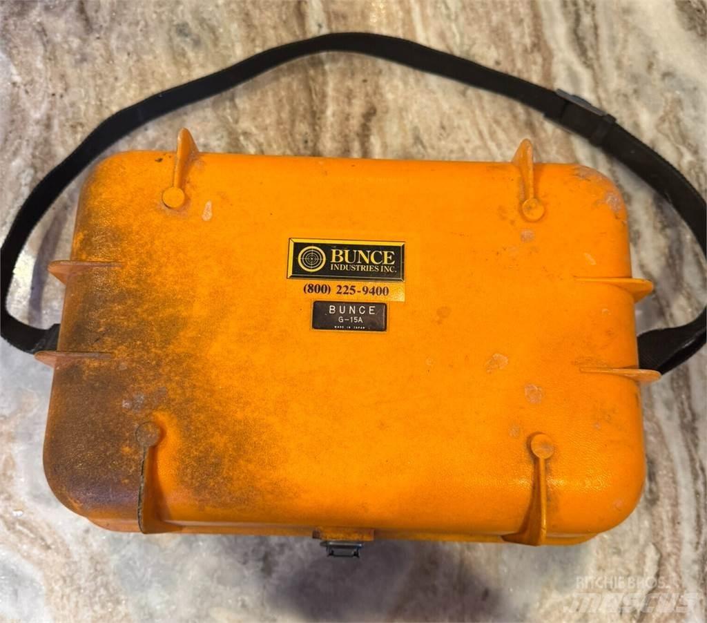  BUNCE G-15A Maszyny budowlane - Inne