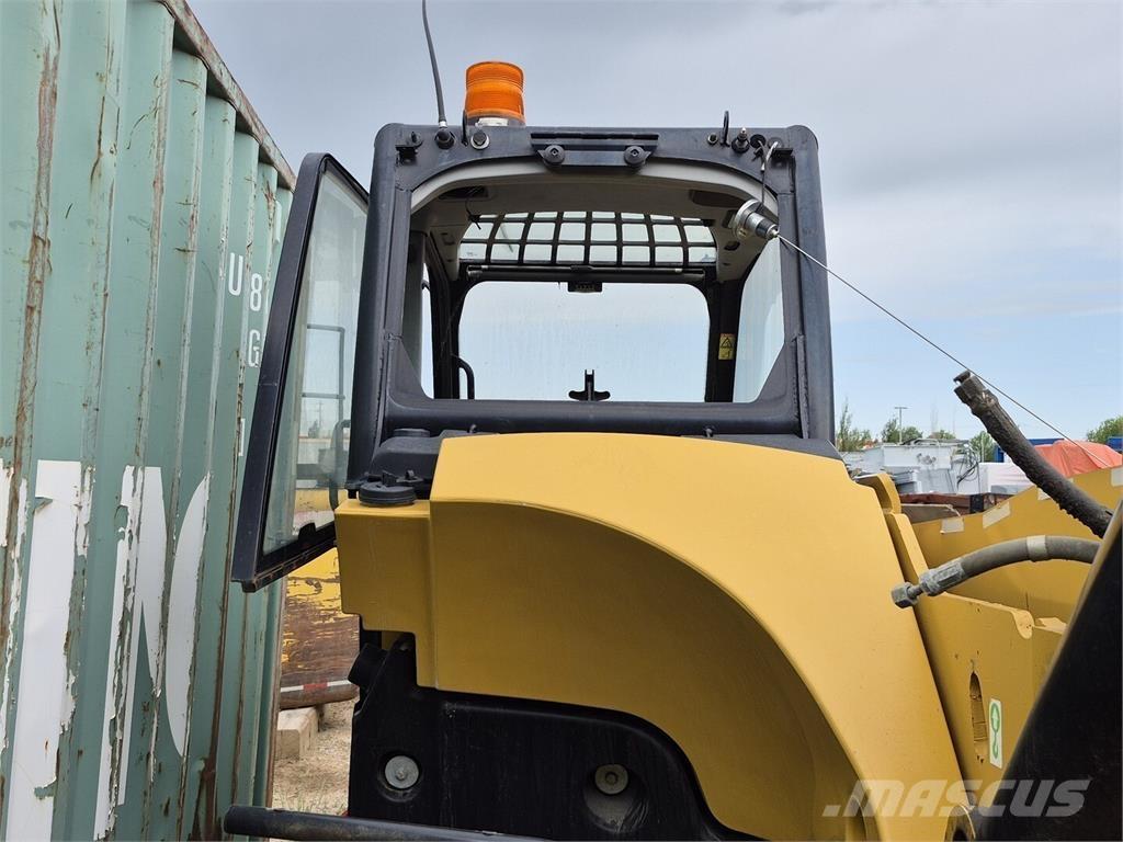 CAT TH560B Ładowarki rolnicze