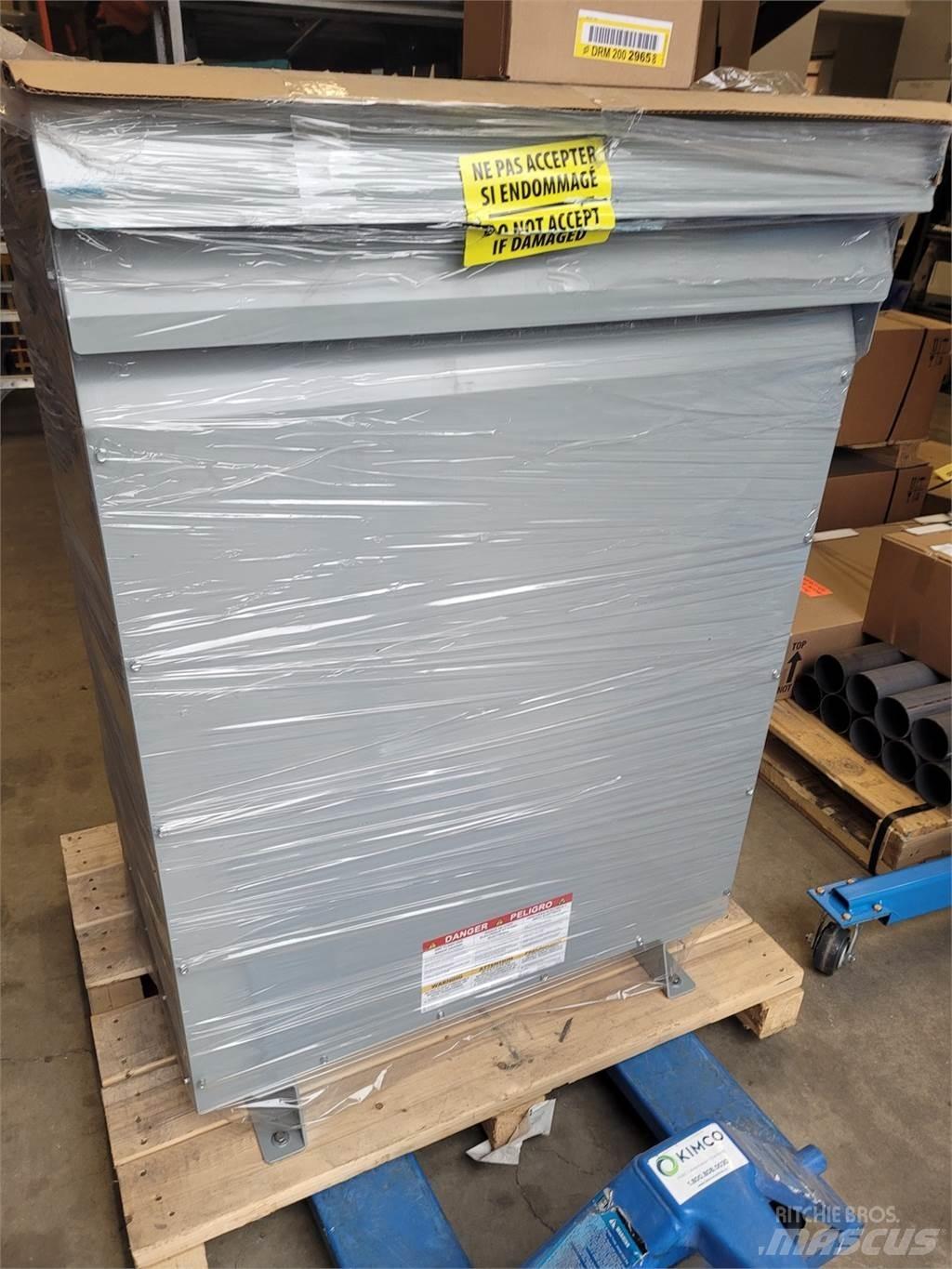 Delta CD6C0300 Maszyny budowlane - Inne