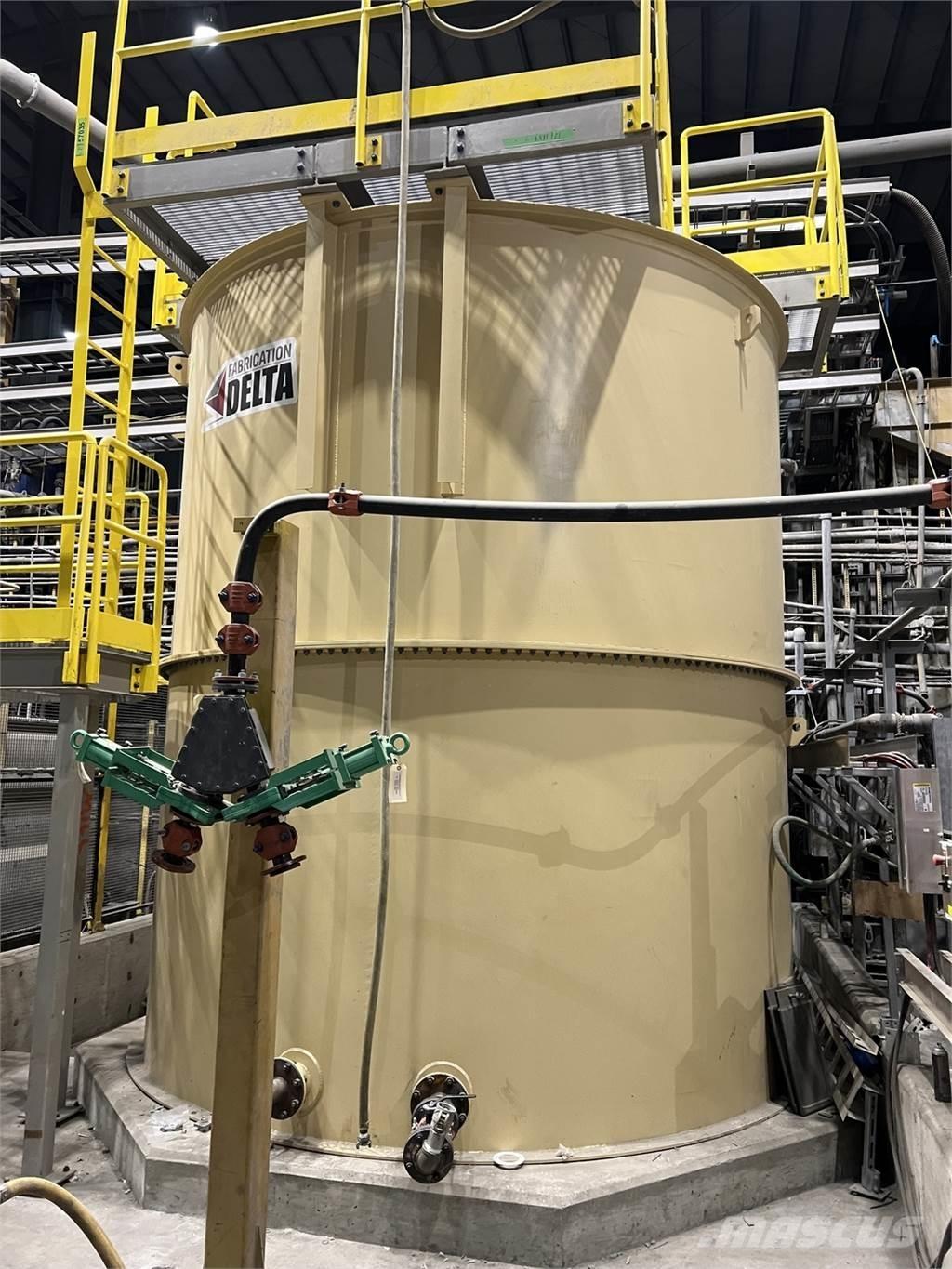 Delta FABRICATION Maszyny budowlane - Inne