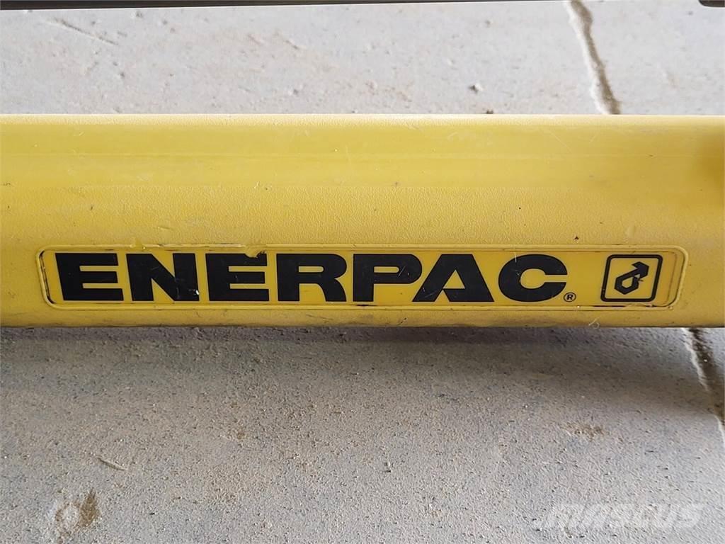  ENERPAC Pompy wodne