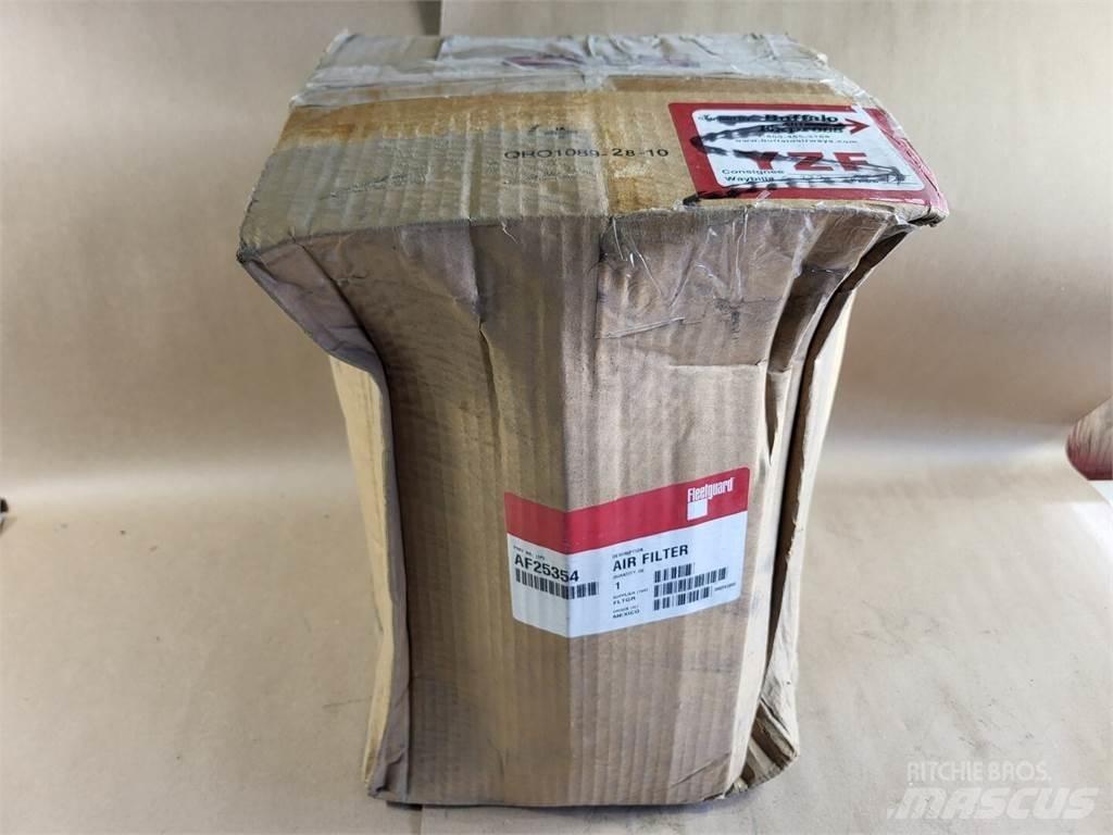 Fleetguard AF25354 Maszyny budowlane - Inne