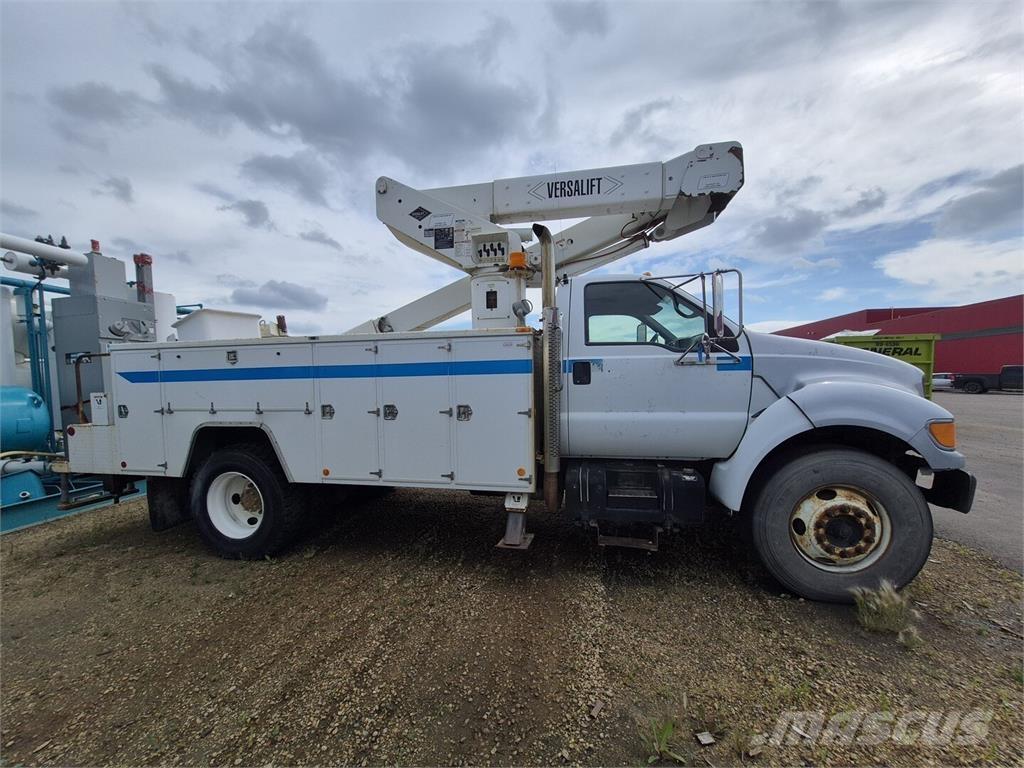 Ford F750 Inne