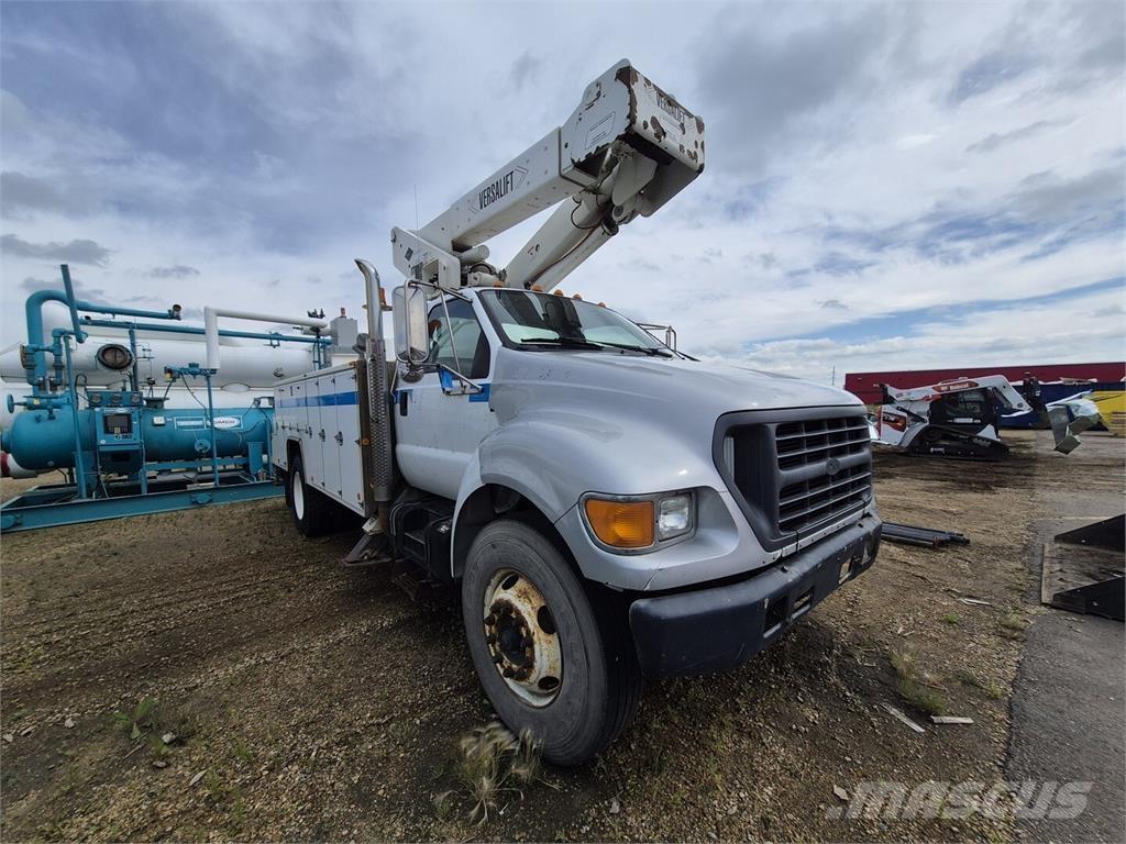 Ford F750 Inne