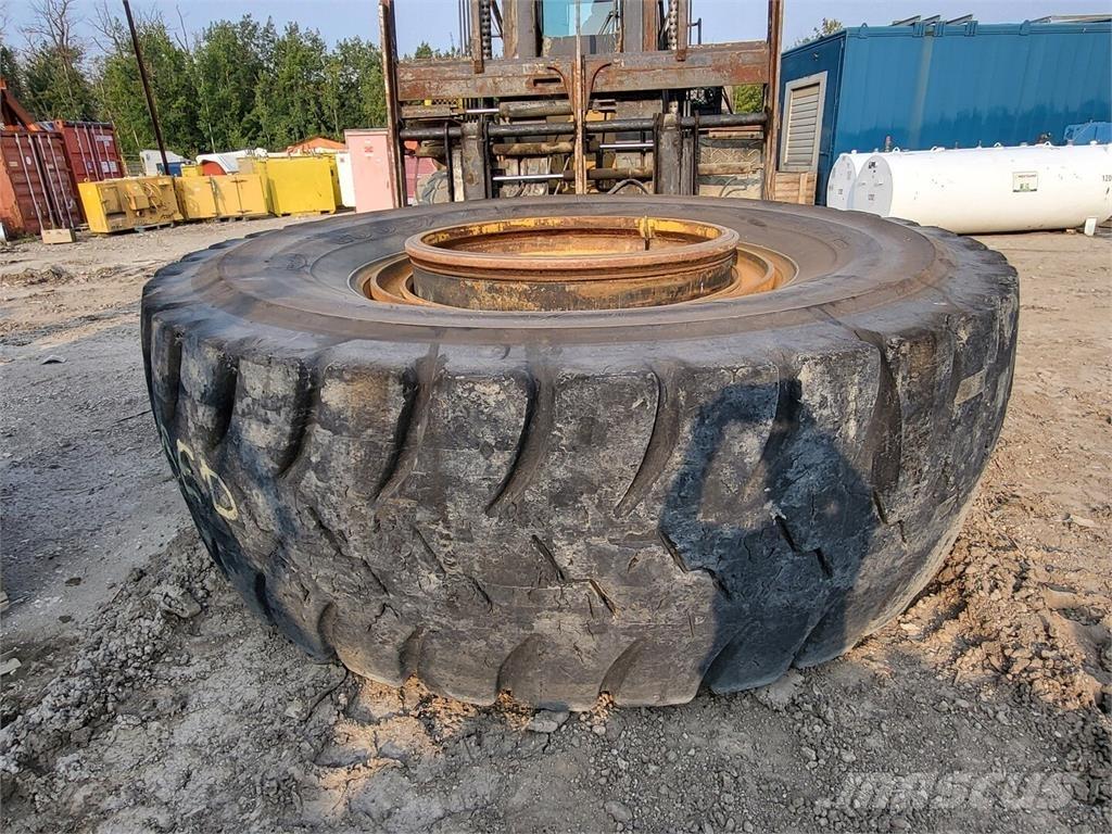 Goodyear RM-4B+ Opony, koła i felgi