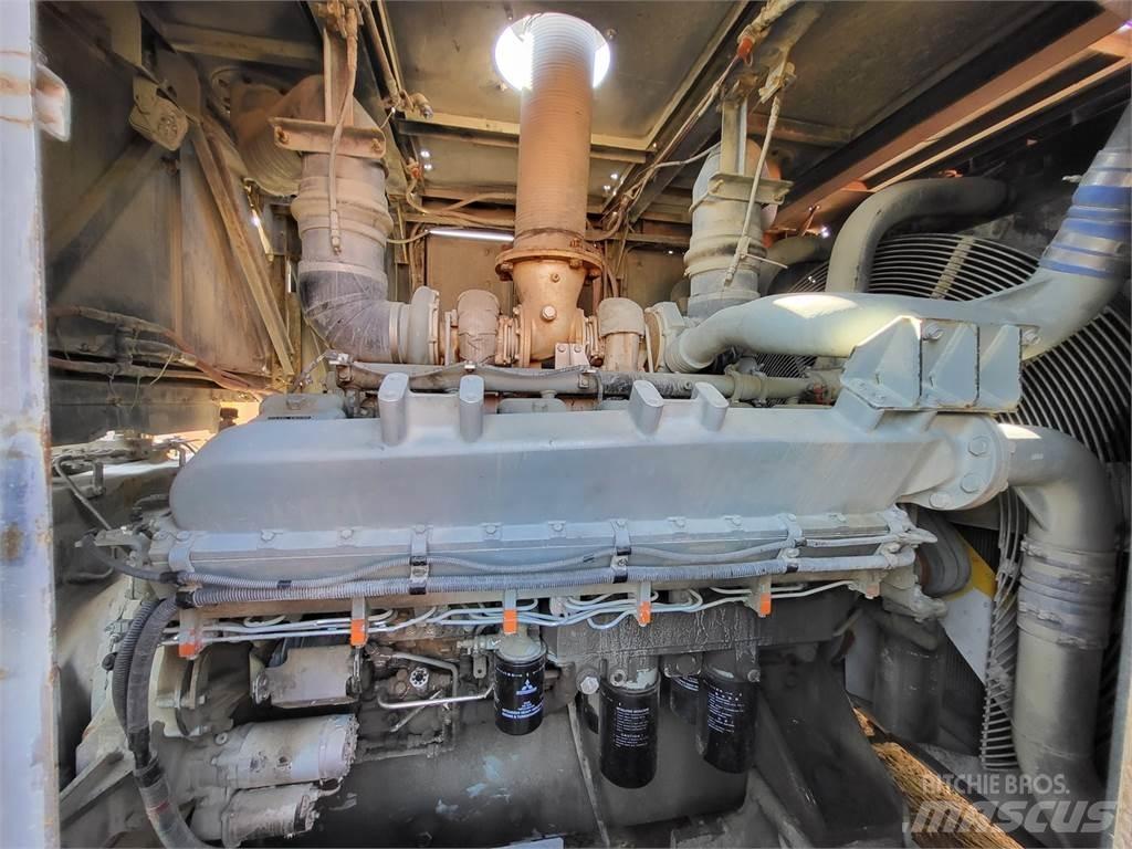 Hitachi S12A2-Y1TAA1 Silniki