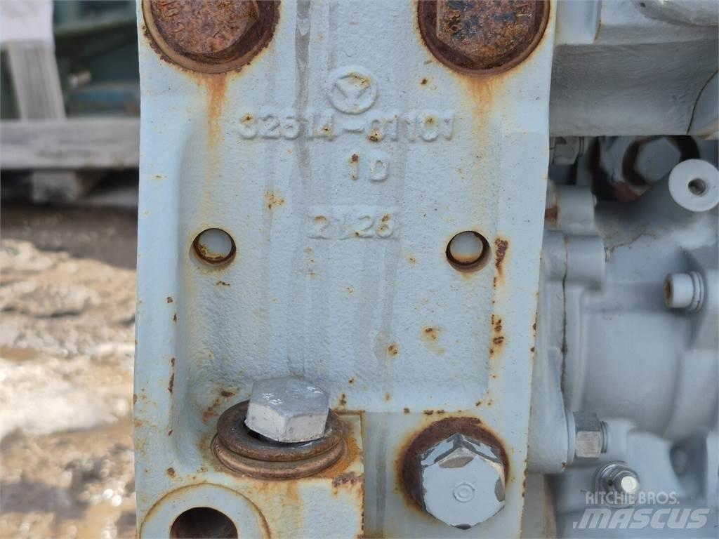 Hitachi S12A2-Y1TAA1 Silniki