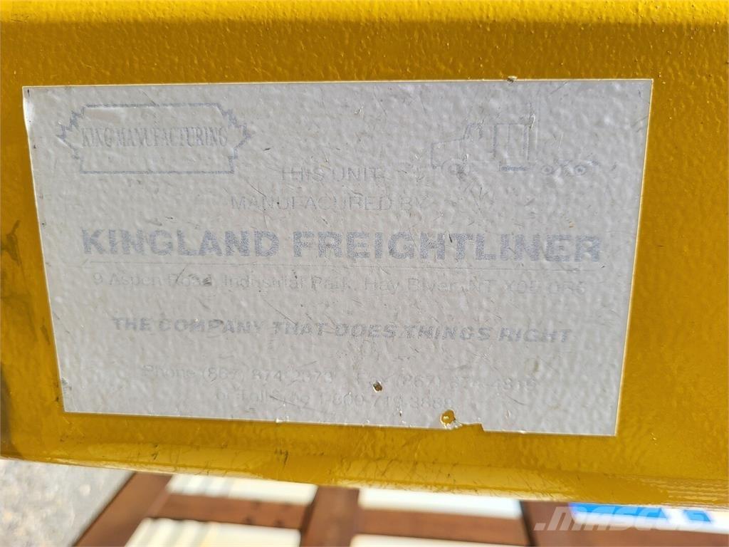  KINGLAND FREIGHTLINER Maszyny budowlane - Inne
