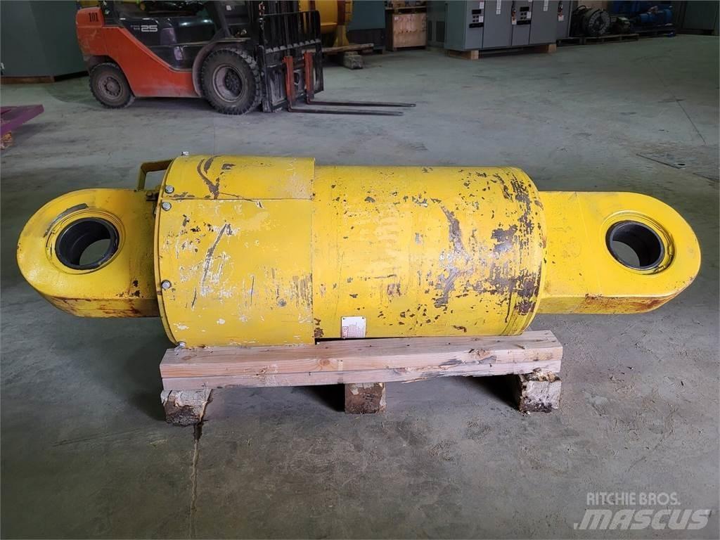 Komatsu EH9423 Wozidła przegubowe