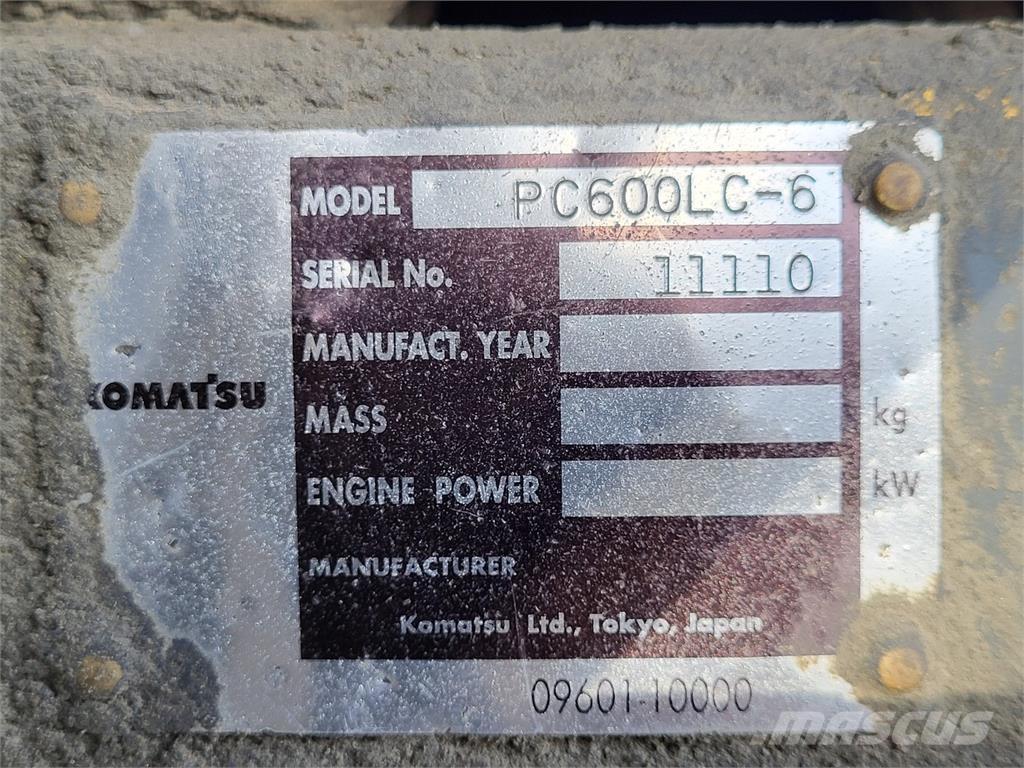 Komatsu PC600LC-6 Koparki kołowe