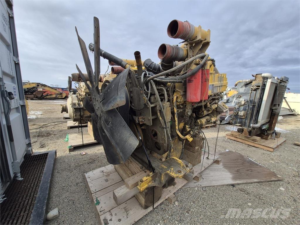 Komatsu SAA12V140 Wozidła przegubowe