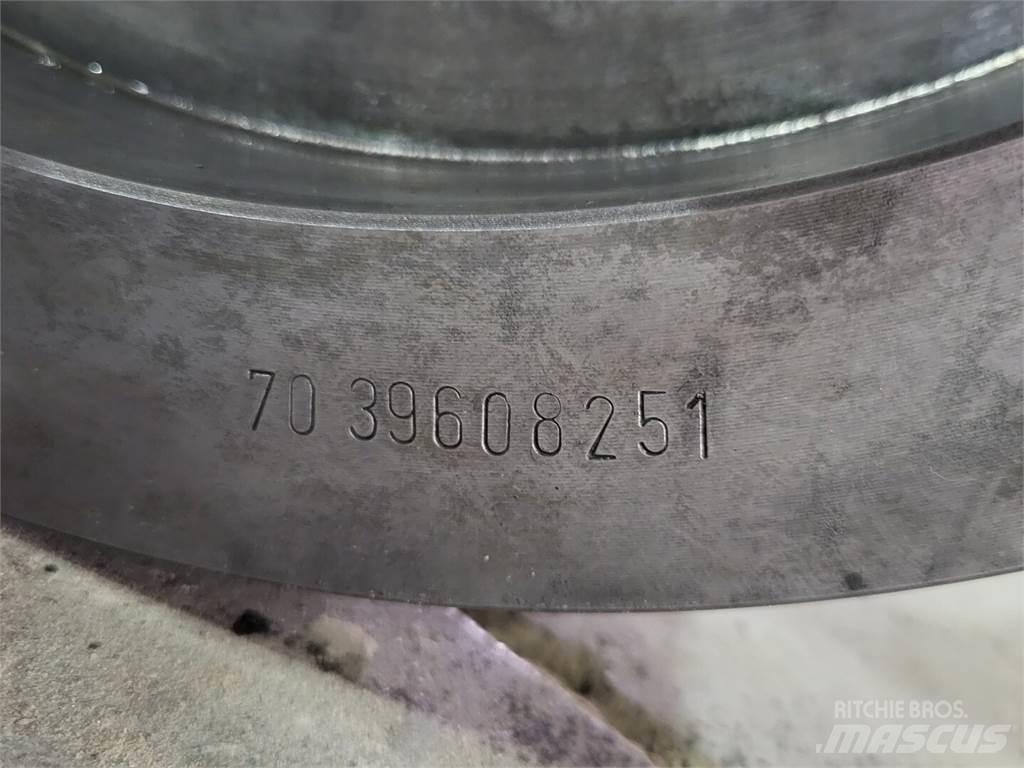 Metso HP300 Kruszarki