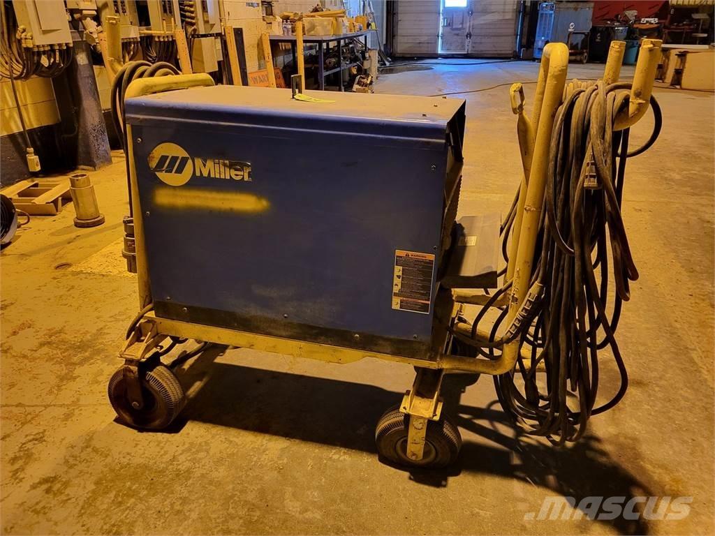 Miller Dimension 652 Urządzenia spawalnicze