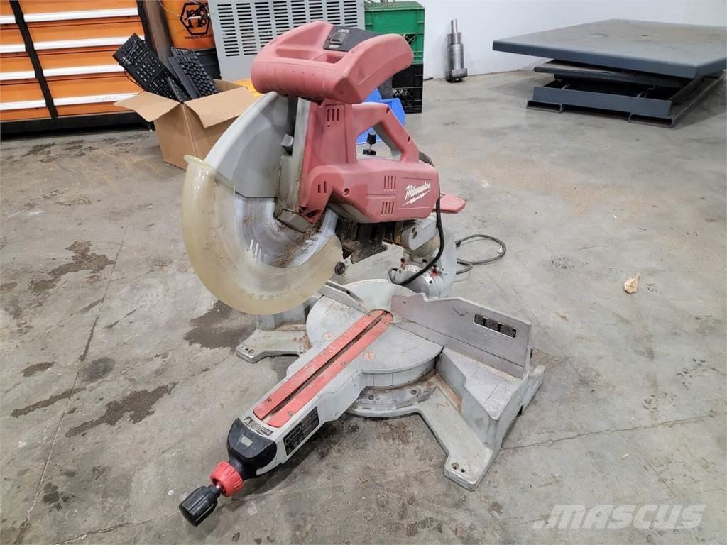 MILWAUKEE 6955-20 Maszyny budowlane - Inne