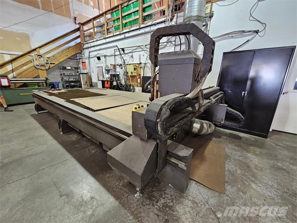  MULTICAM 3000 Series Maszyny budowlane - Inne
