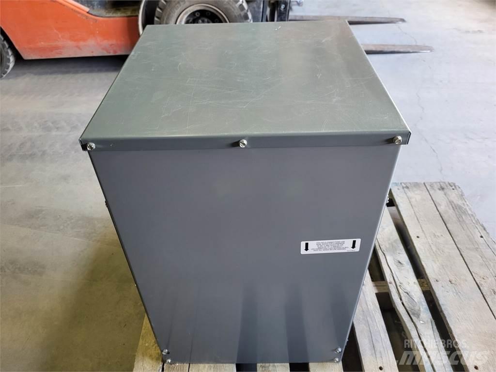  SQUARE D EE45T2305H Maszyny budowlane - Inne