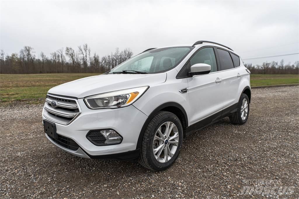 Ford ESCAPE Inne