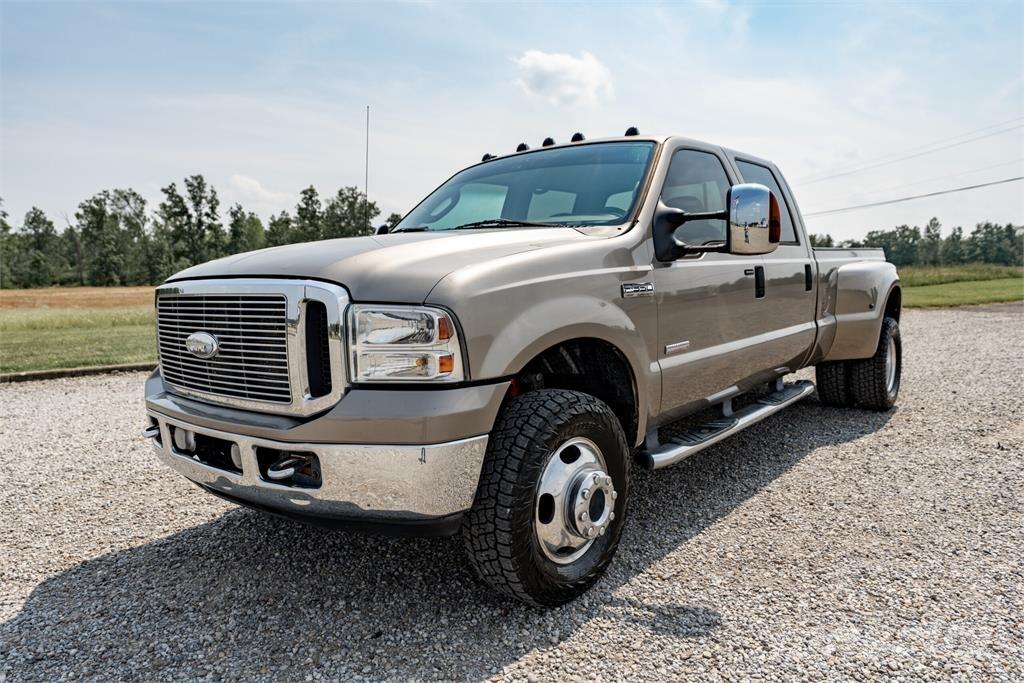 Ford F-350 Inne