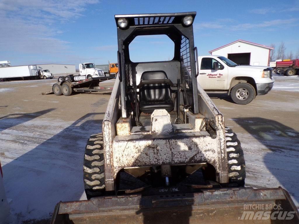Bobcat 843B Ładowarki burtowe