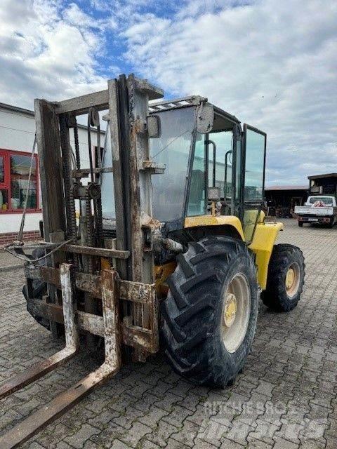 JCB 940-2 Wózki widłowe terenowe