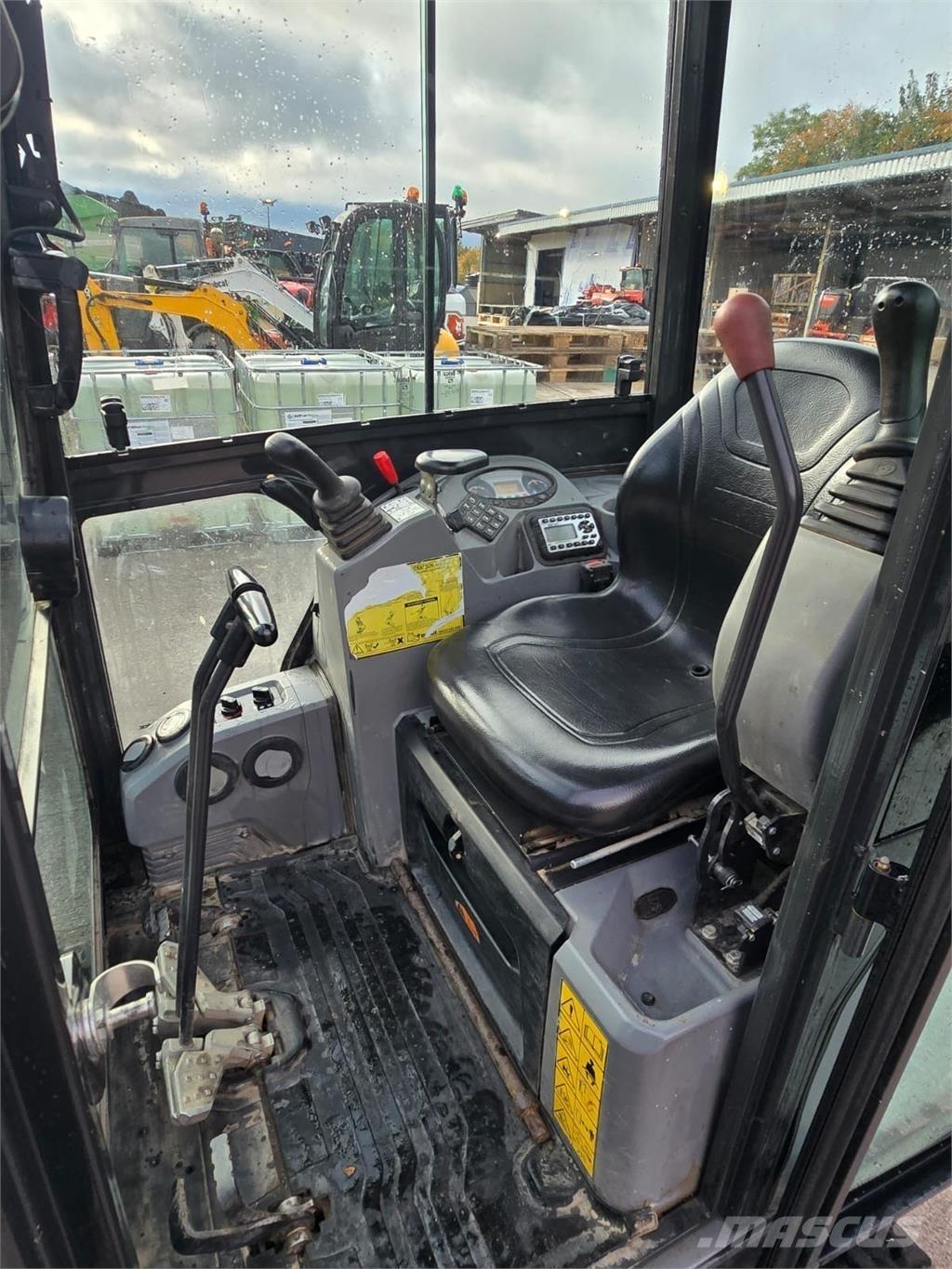Bobcat E17 Koparki gąsienicowe