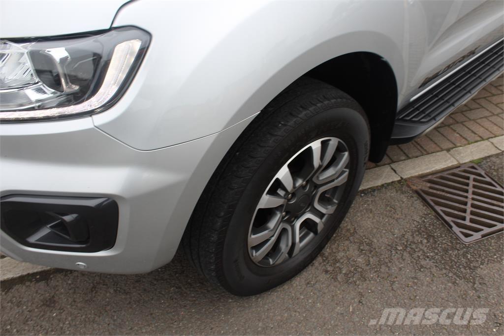 Ford Ranger Wildtrak Pick-upy / Pojazdy z otwieranymi burtami