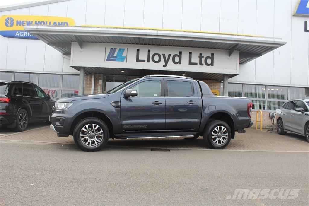 Ford Ranger Wildtrak Pick-upy / Pojazdy z otwieranymi burtami