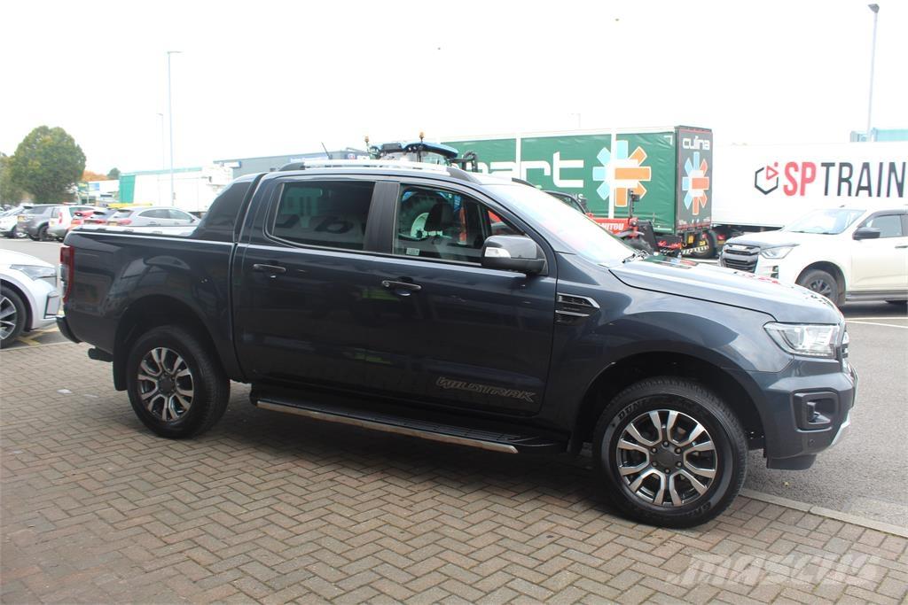 Ford Ranger Wildtrak Pick-upy / Pojazdy z otwieranymi burtami