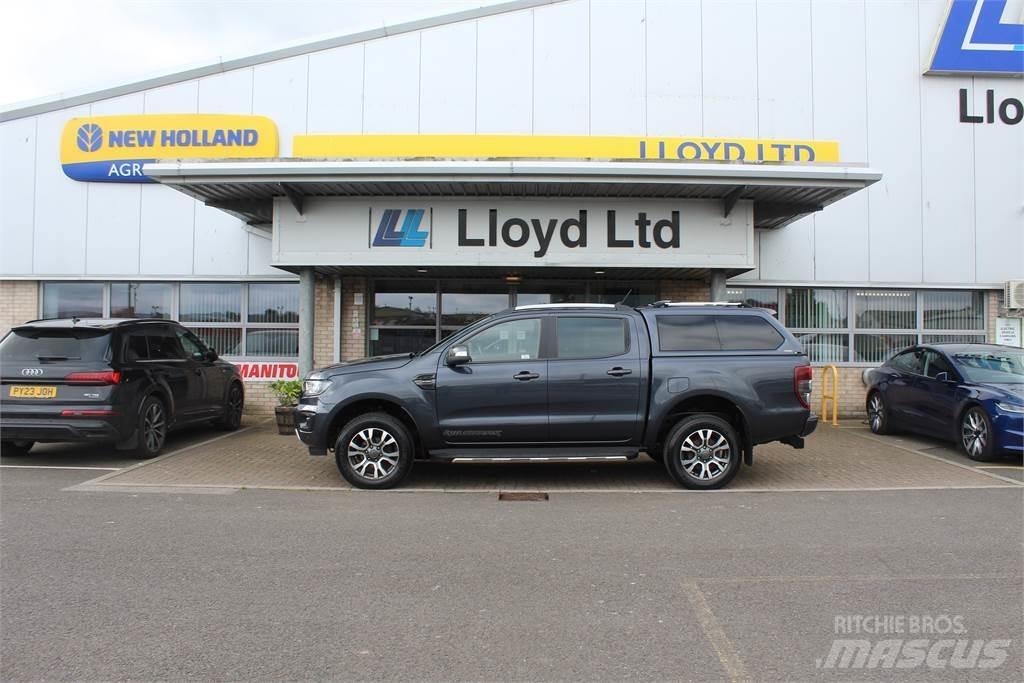 Ford Ranger Wildtrak Pick-upy / Pojazdy z otwieranymi burtami