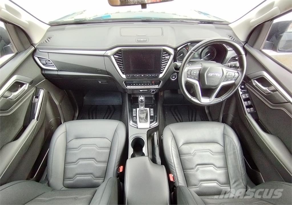 Isuzu DL40 Pick-upy / Pojazdy z otwieranymi burtami