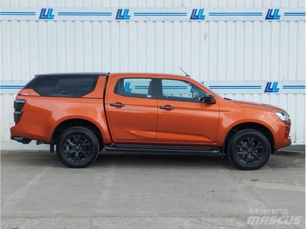 Isuzu V-Cross Pick-upy / Pojazdy z otwieranymi burtami