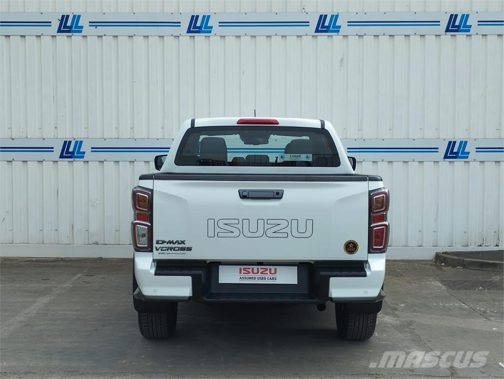 Isuzu V-Cross Pick-upy / Pojazdy z otwieranymi burtami