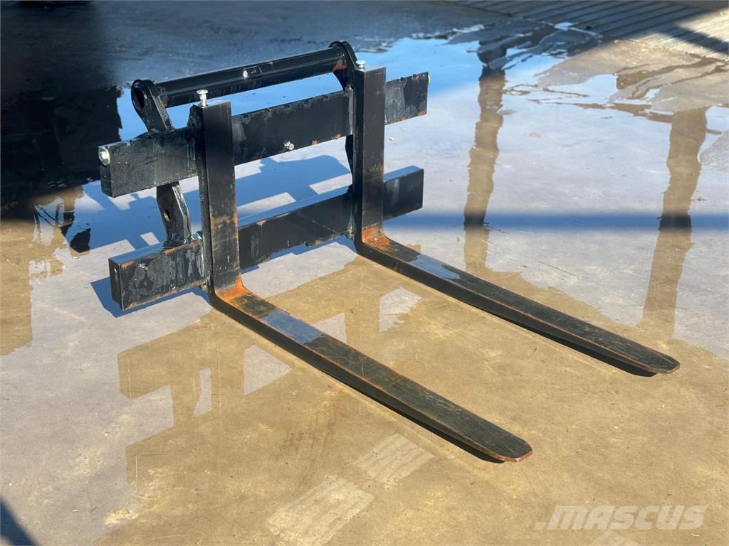 Manitou Pallet Forks Widły