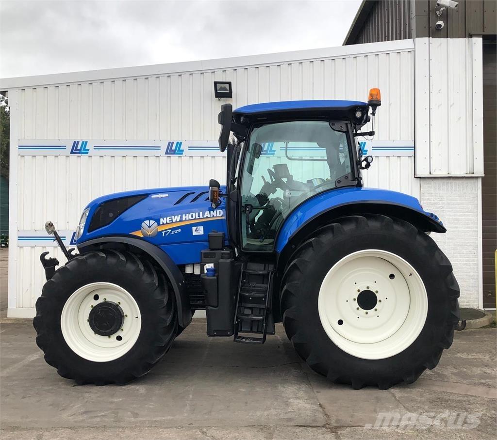New Holland T7.225 Ciągniki rolnicze