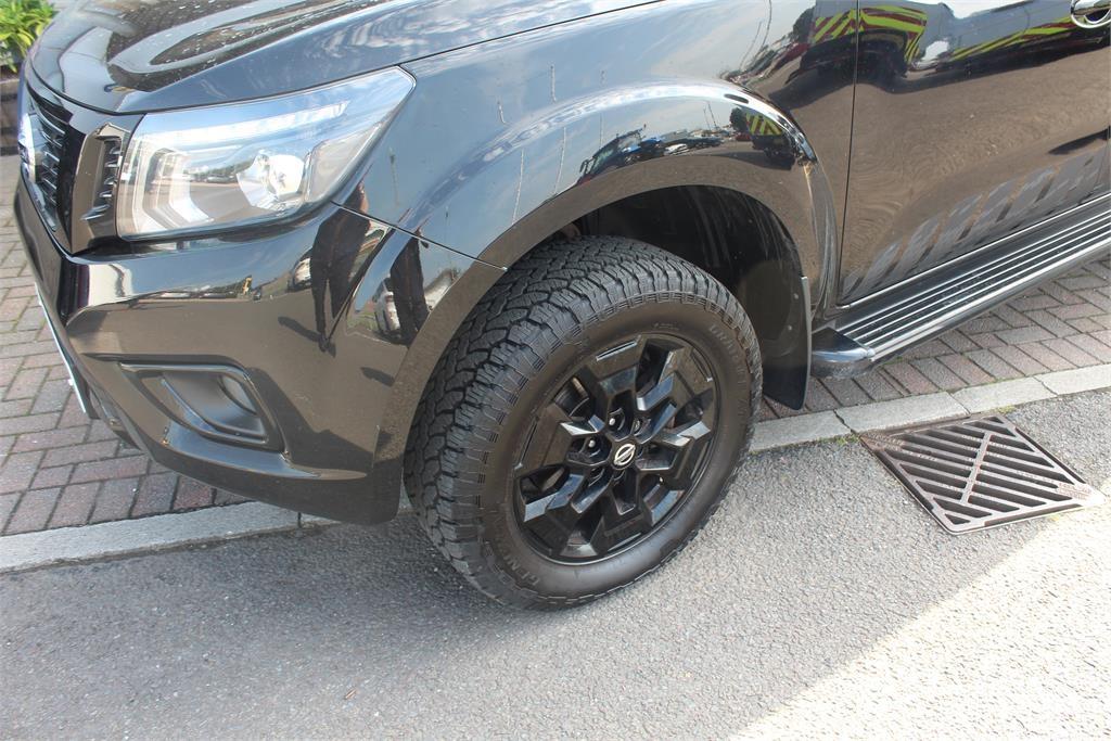 Nissan Navara Pick-upy / Pojazdy z otwieranymi burtami