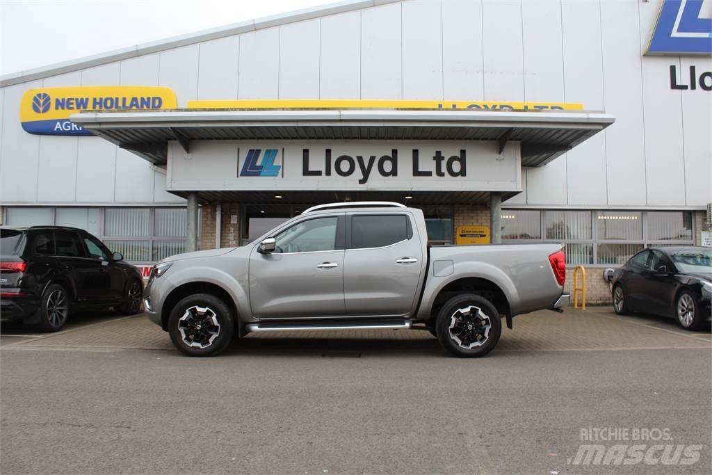 Nissan Navara Maszyny budowlane - Inne