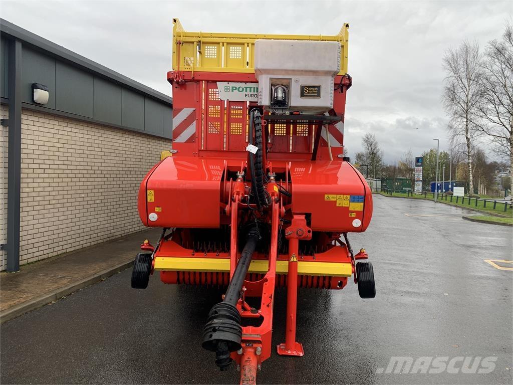 Pöttinger Europrofi Wozy paszowe