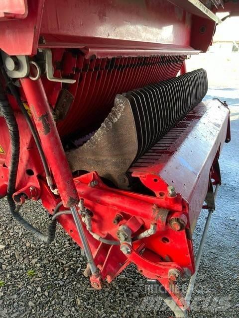 Pöttinger Torro 5100L Wozy paszowe