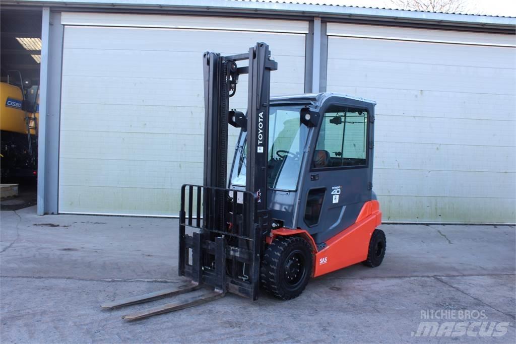 Toyota 4T Forklift Wózki widłowe inne