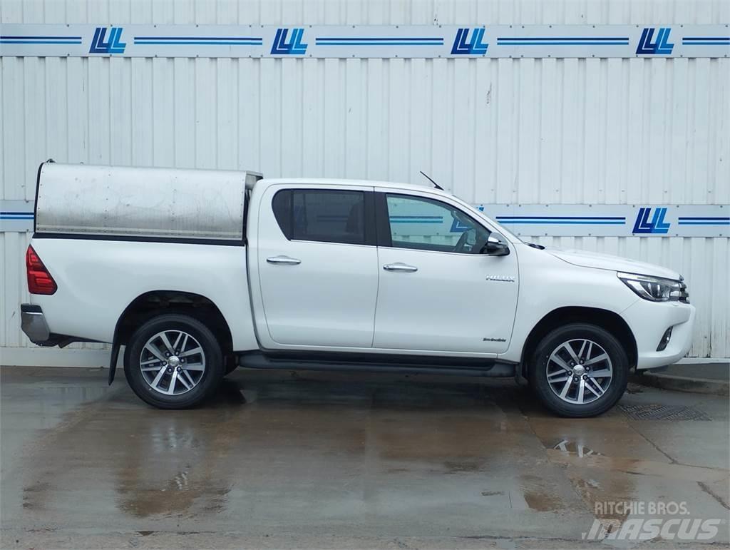 Toyota Hilux Pick-upy / Pojazdy z otwieranymi burtami