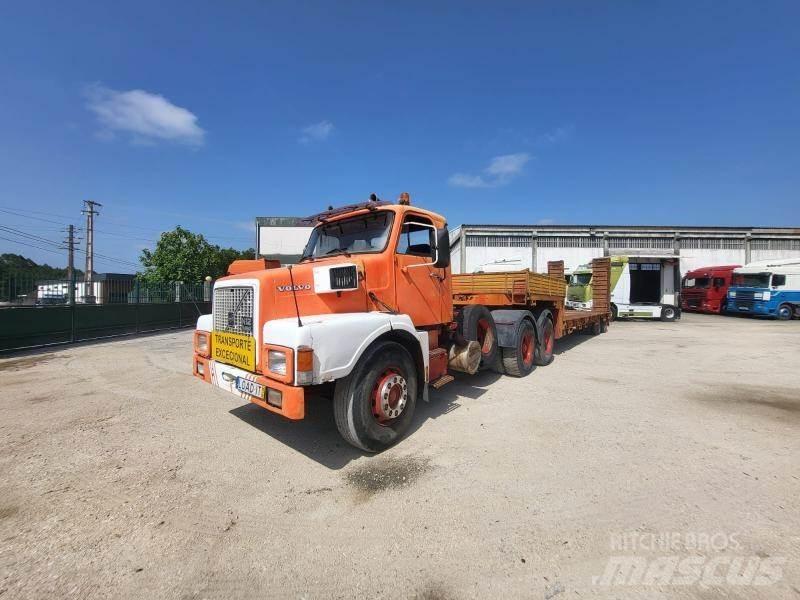 Volvo N12 Ciężarówki typu Platforma / Skrzynia