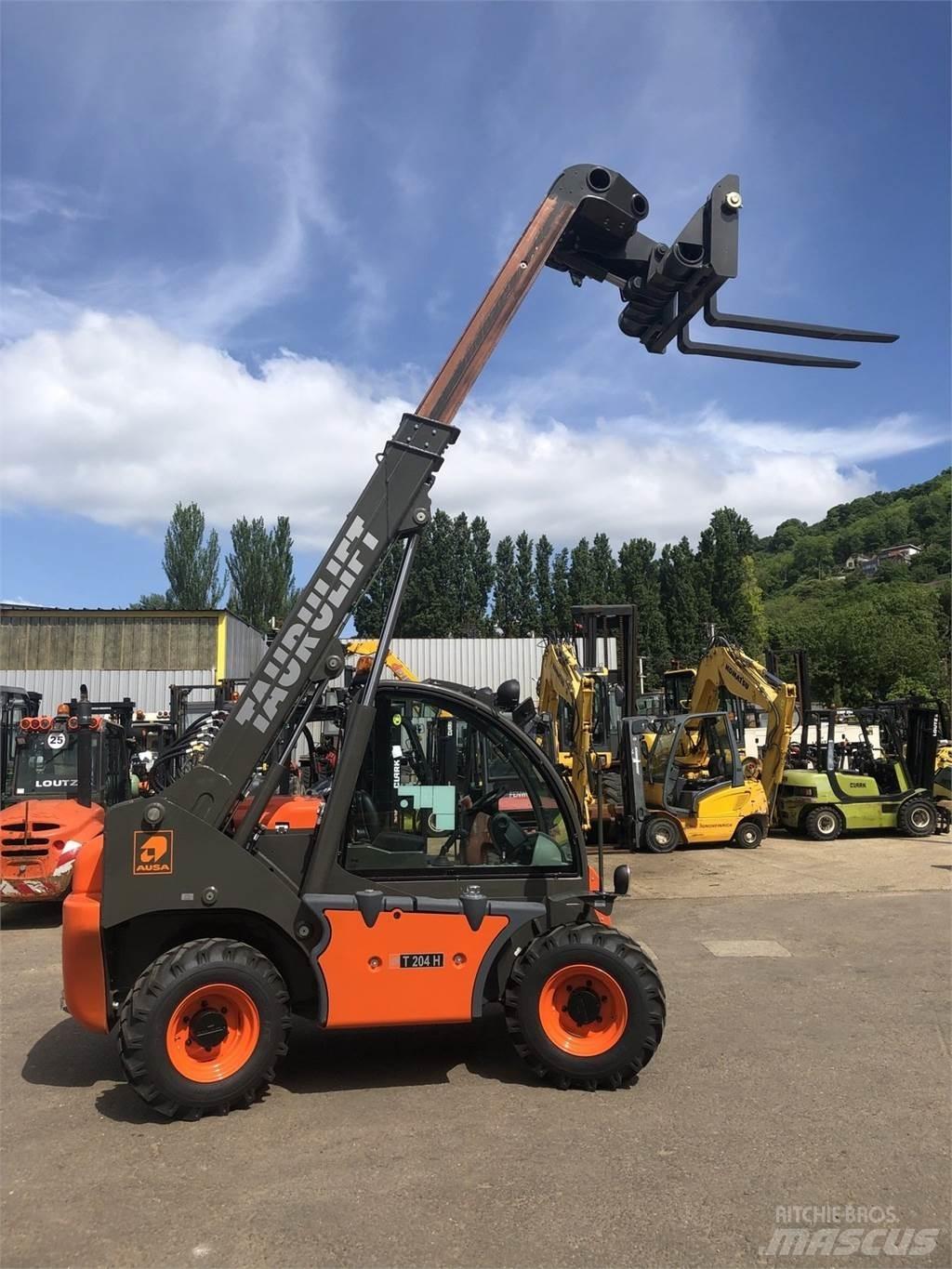 Ausa T204H Ładowarki rolnicze