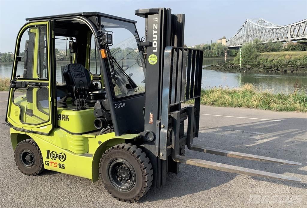 Clark GTS25D Wózki widłowe inne