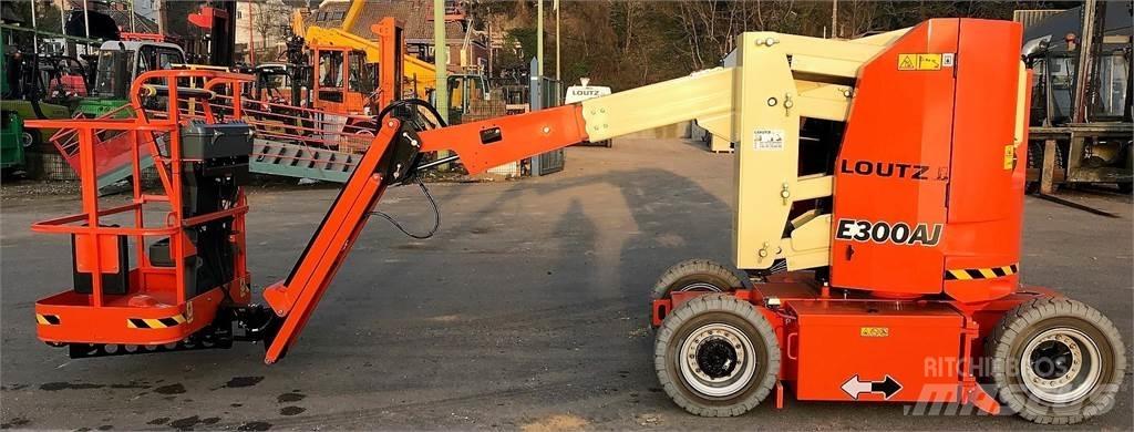JLG E300AJ Inne podnośniki