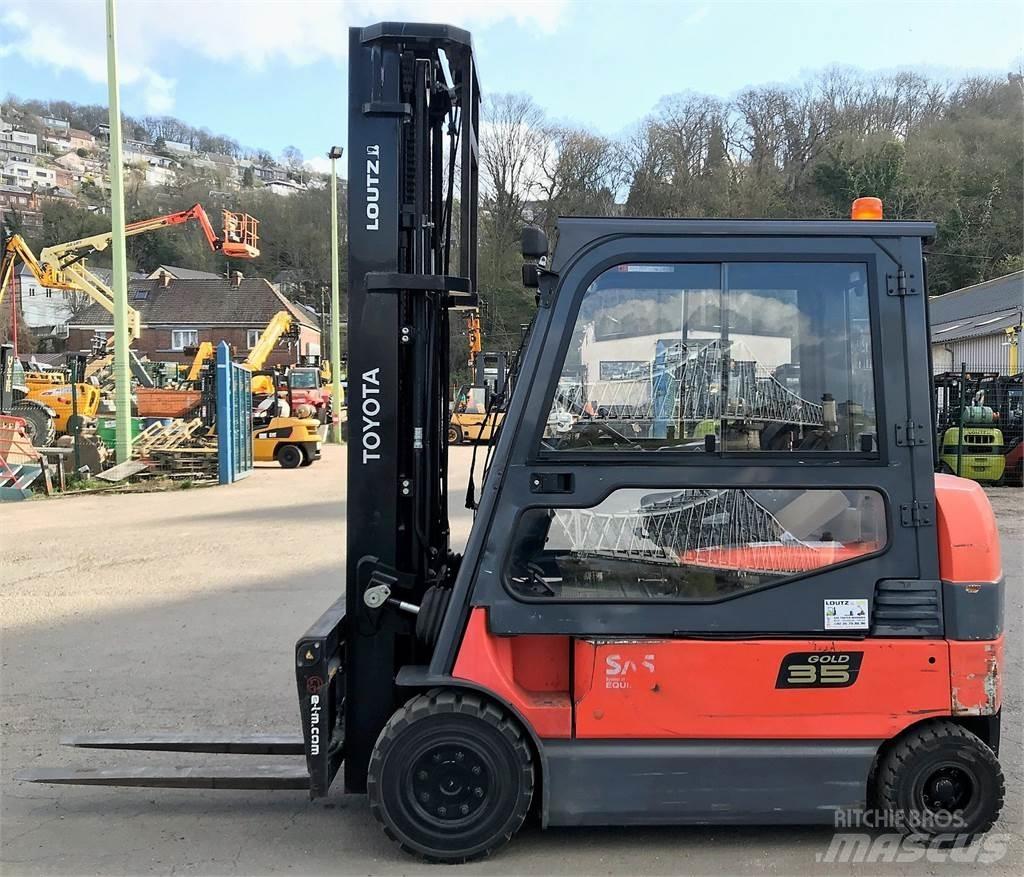 Toyota 7BMF35 Wózki widłowe inne