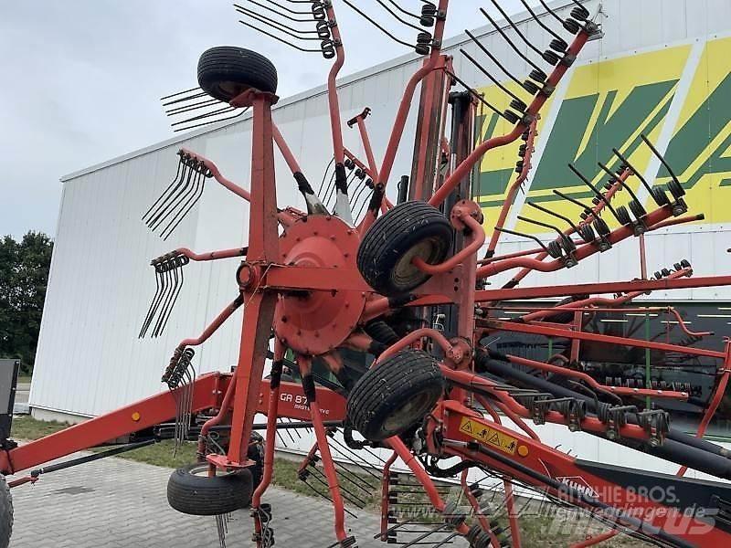 Kuhn GA8731+ Maszyny budowlane - Inne