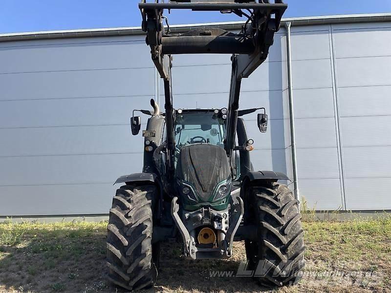 Valtra T174 Ciągniki rolnicze